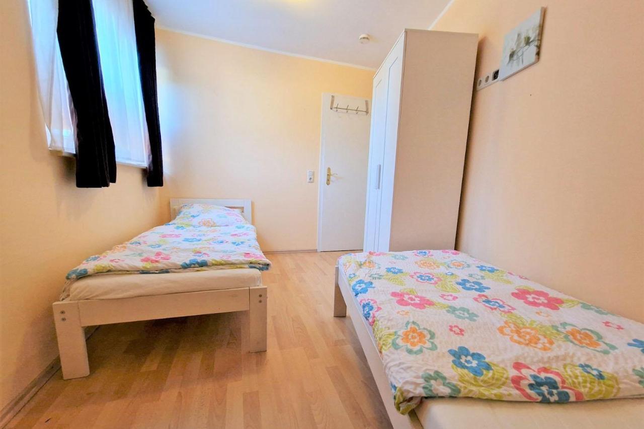 Cozy Apartments In Muelheim Köln Eksteriør bilde