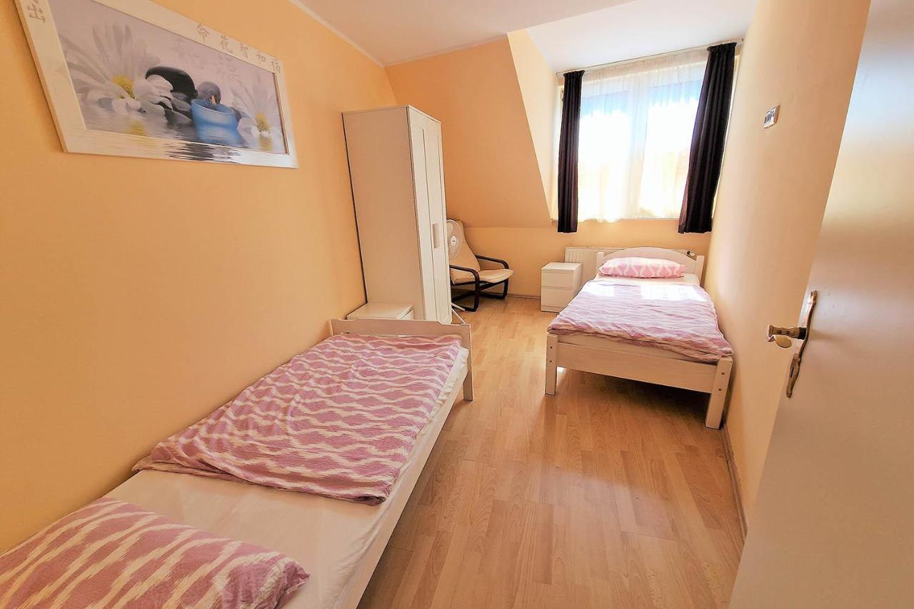 Cozy Apartments In Muelheim Köln Eksteriør bilde